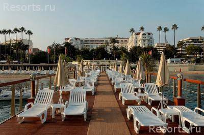 Hotel Majestic Barriere 40
